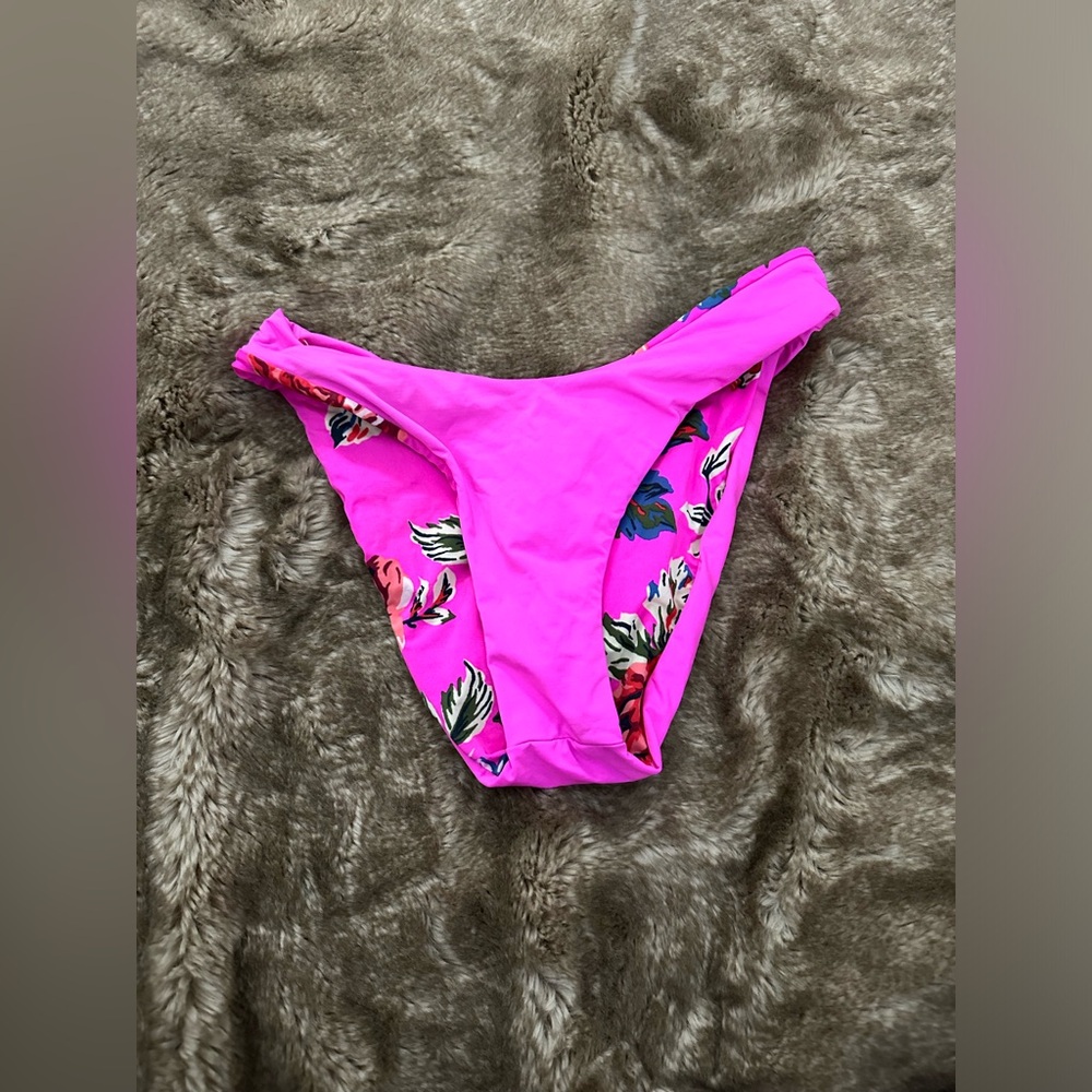 Radiant Pink Sublimity Cheeky Bikini Bottom size M